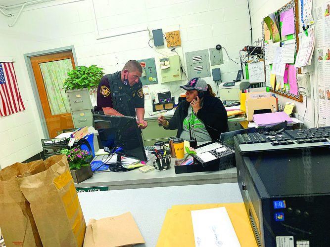 Bomb and shooter threats disrupt Wolf Creek Local and surrounding districts | News, Sports, Jobs - Vimarsana News